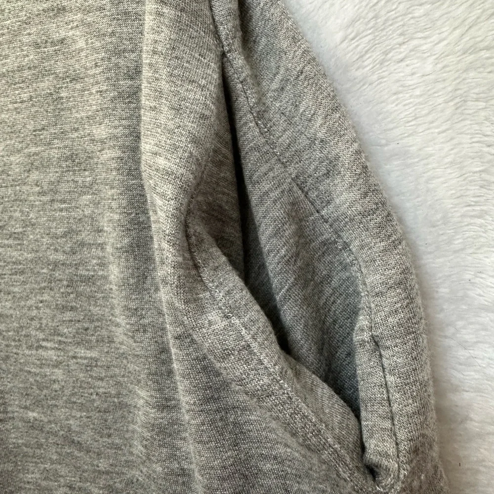 Tresics Beach Short Sleeve Cover Up in Gray - Size Small